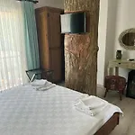 Pupa Alacati Butik