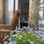 Pupa Alacati Butik Hotel