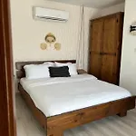 Pupa Alacati Butik * Cesme