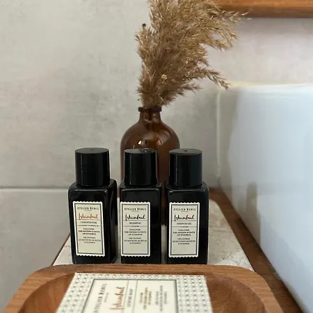 Pupa Alacati Butik Cesme